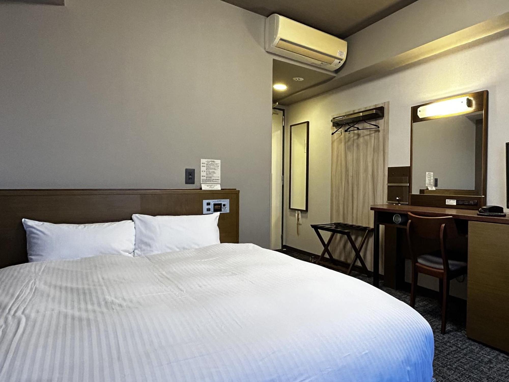 Hotel Route-Inn Marugame Bagian luar foto